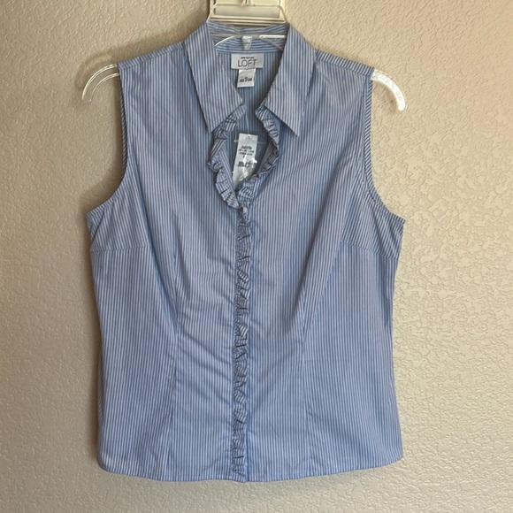 🆕 LOFT ruffle button up tank, blue & white pinstripe - Picture 1 of 7